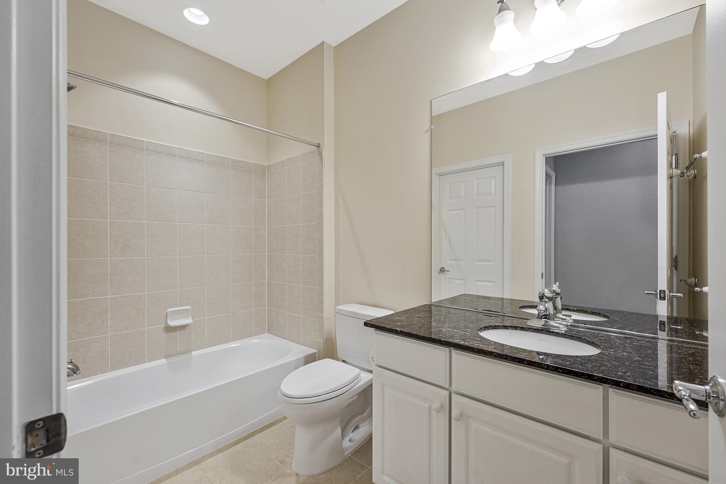 20432 BUNKER HILL WAY, ASHBURN, Virginia 20147, 3 Bedrooms Bedrooms, ,3 BathroomsBathrooms,Residential,For sale,20432 BUNKER HILL WAY,VALO2101206 MLS # VALO2101206