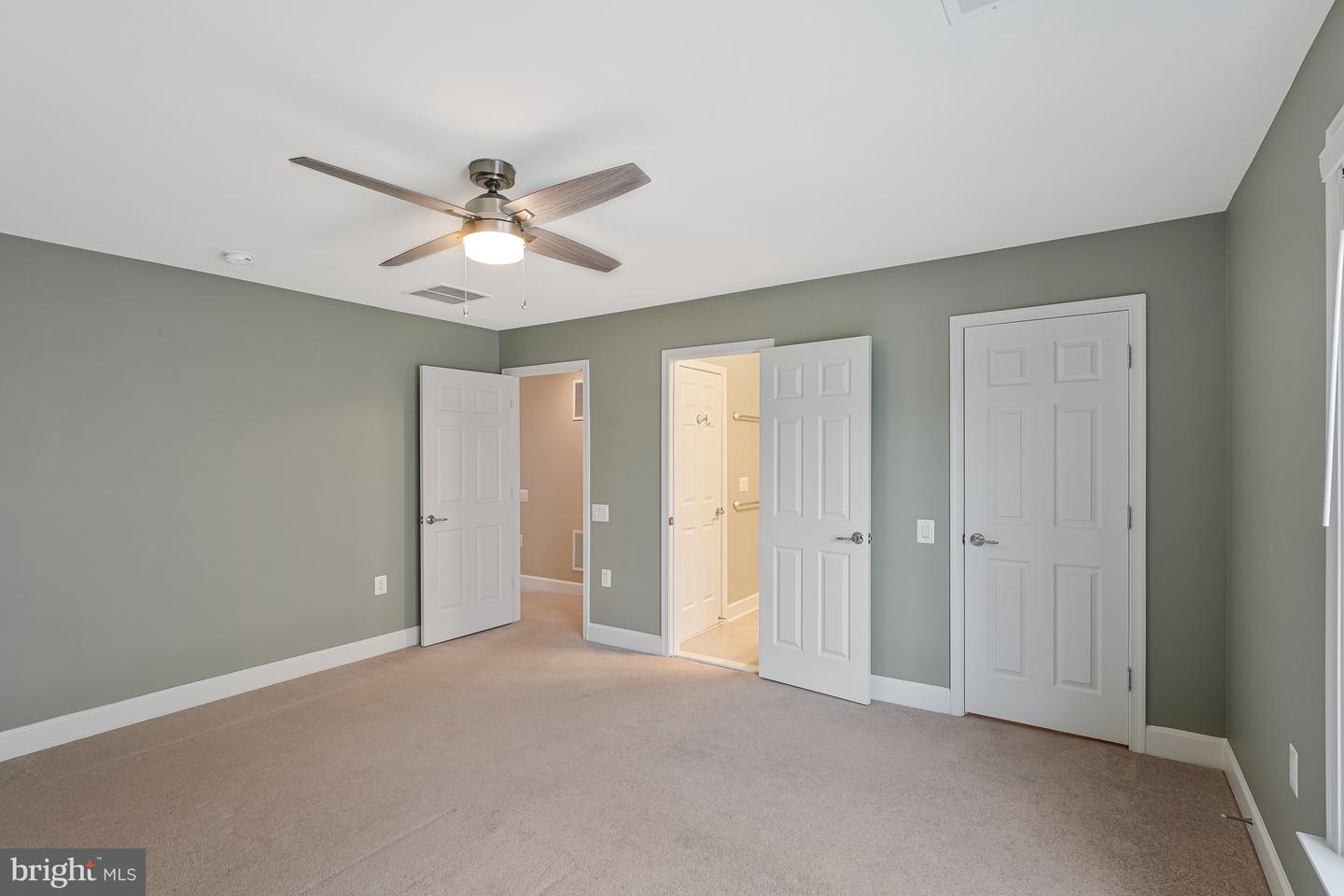 20432 BUNKER HILL WAY, ASHBURN, Virginia 20147, 3 Bedrooms Bedrooms, ,3 BathroomsBathrooms,Residential,For sale,20432 BUNKER HILL WAY,VALO2101206 MLS # VALO2101206