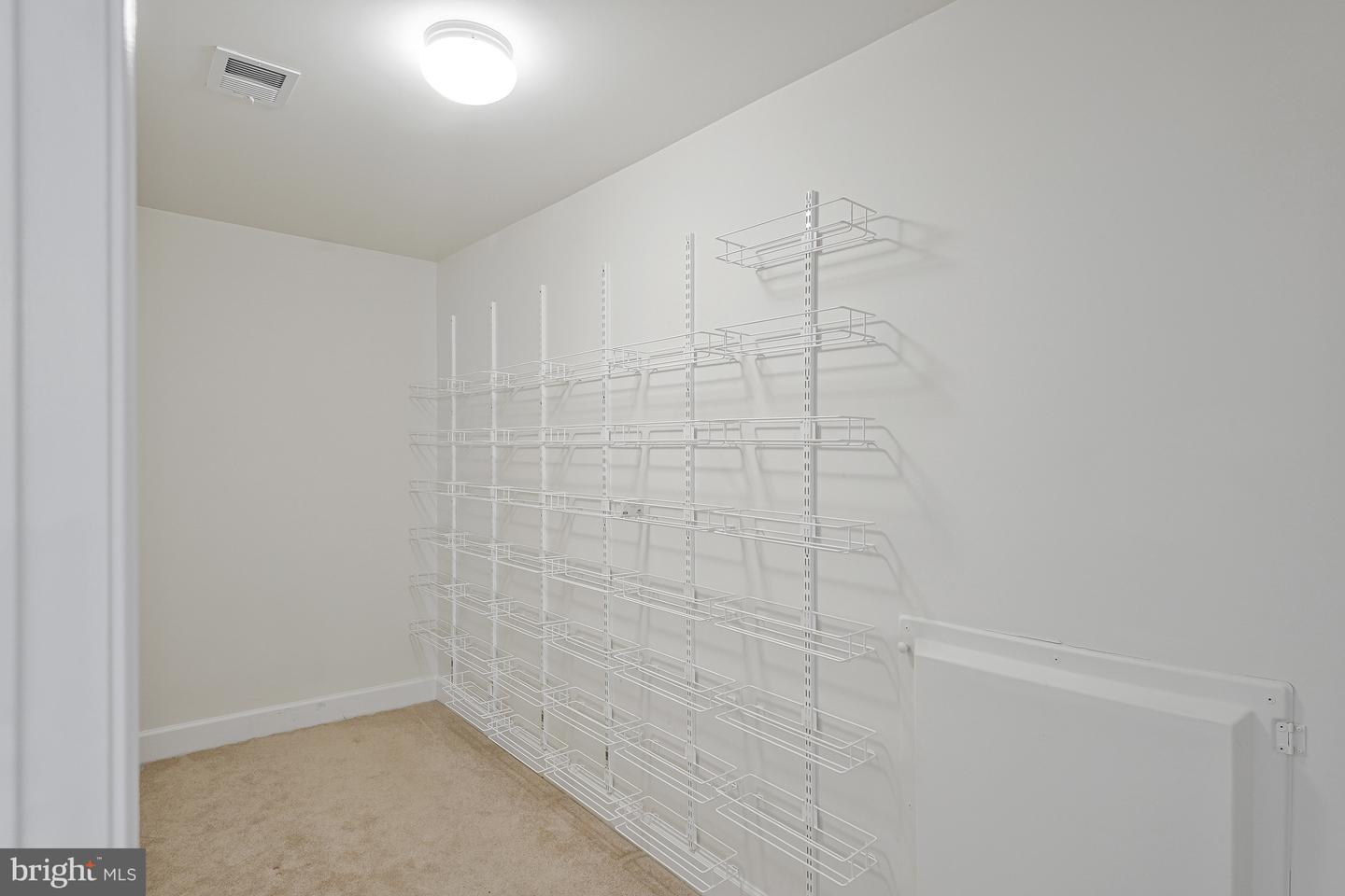 20432 BUNKER HILL WAY, ASHBURN, Virginia 20147, 3 Bedrooms Bedrooms, ,3 BathroomsBathrooms,Residential,For sale,20432 BUNKER HILL WAY,VALO2101206 MLS # VALO2101206
