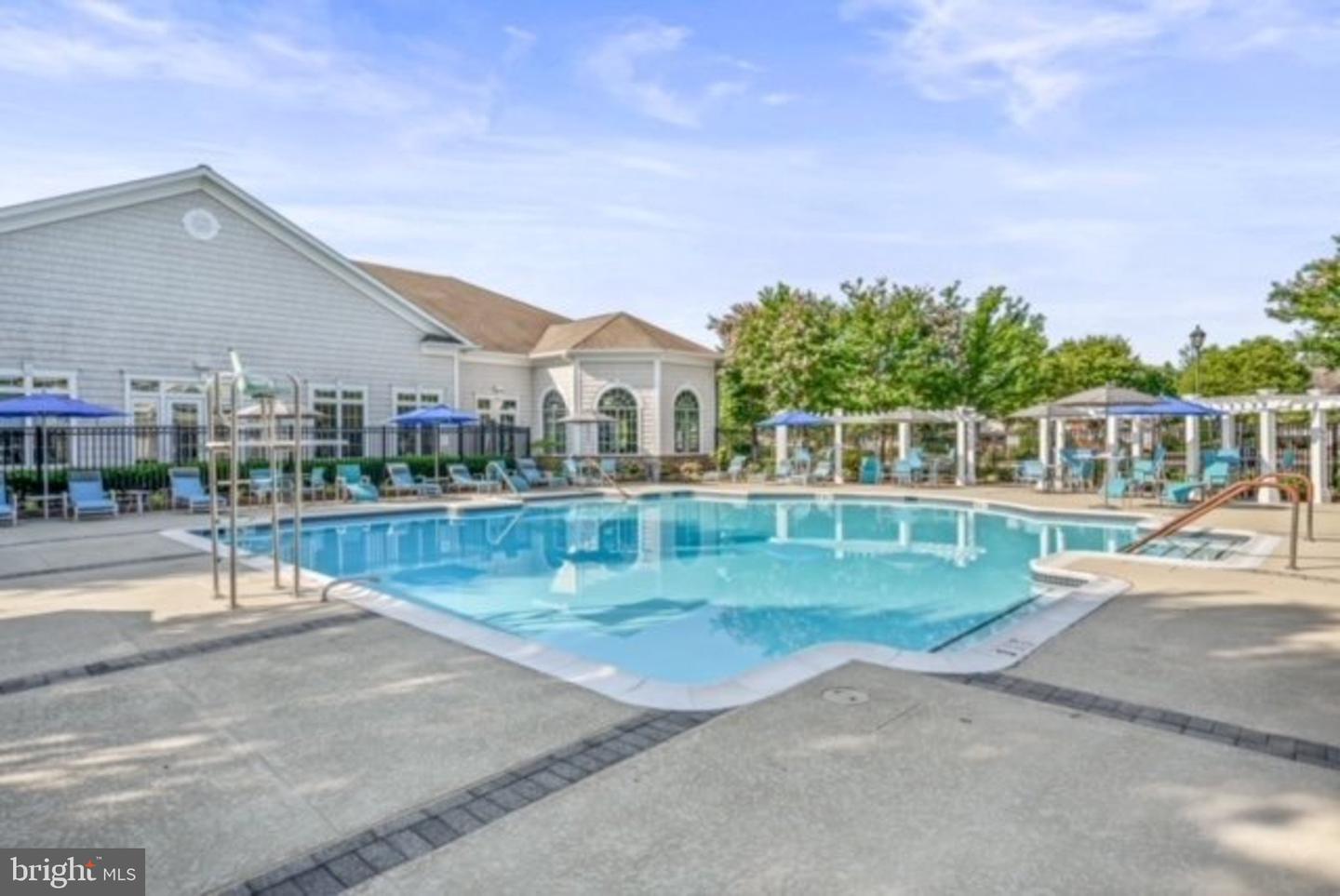 20432 BUNKER HILL WAY, ASHBURN, Virginia 20147, 3 Bedrooms Bedrooms, ,3 BathroomsBathrooms,Residential,For sale,20432 BUNKER HILL WAY,VALO2101206 MLS # VALO2101206