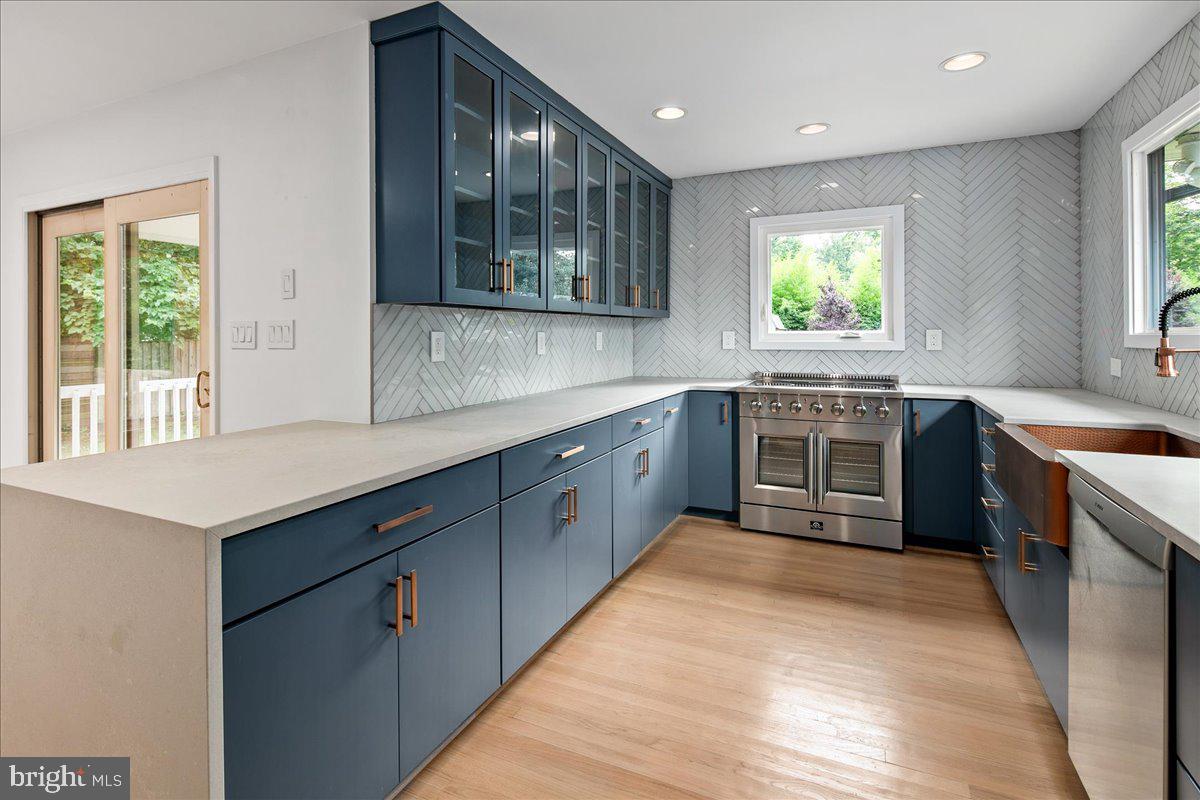 9026 MCNAIR DR, ALEXANDRIA, Virginia 22309, 4 Bedrooms Bedrooms, ,2 BathroomsBathrooms,Residential,For sale,9026 MCNAIR DR,VAFX2253420 MLS # VAFX2253420