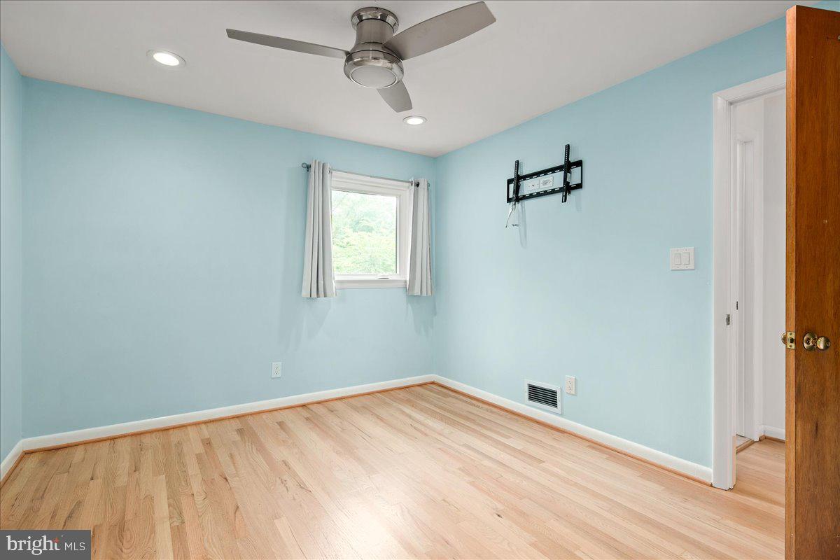 9026 MCNAIR DR, ALEXANDRIA, Virginia 22309, 4 Bedrooms Bedrooms, ,2 BathroomsBathrooms,Residential,For sale,9026 MCNAIR DR,VAFX2253420 MLS # VAFX2253420