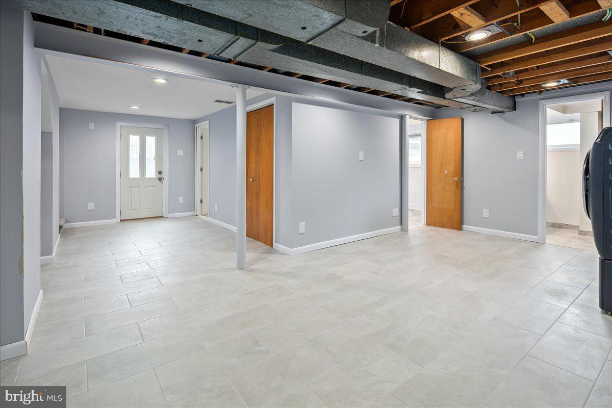 9026 MCNAIR DR, ALEXANDRIA, Virginia 22309, 4 Bedrooms Bedrooms, ,2 BathroomsBathrooms,Residential,For sale,9026 MCNAIR DR,VAFX2253420 MLS # VAFX2253420
