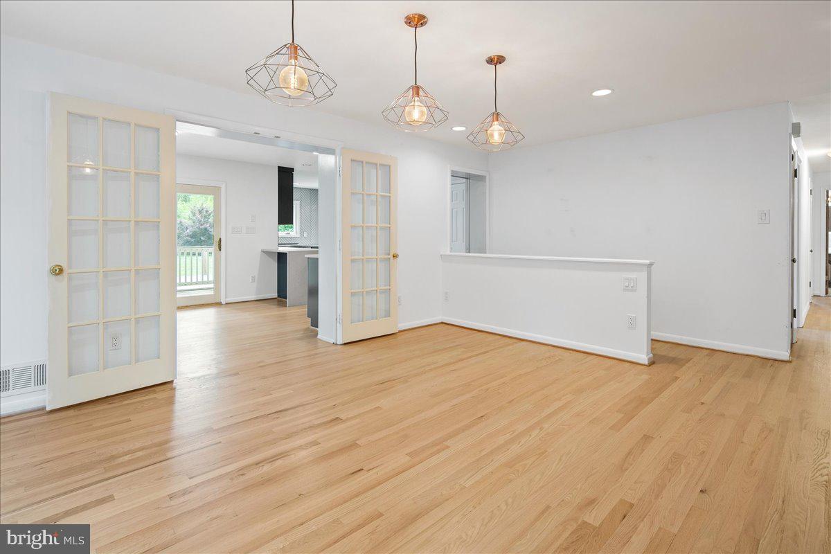 9026 MCNAIR DR, ALEXANDRIA, Virginia 22309, 4 Bedrooms Bedrooms, ,2 BathroomsBathrooms,Residential,For sale,9026 MCNAIR DR,VAFX2253420 MLS # VAFX2253420