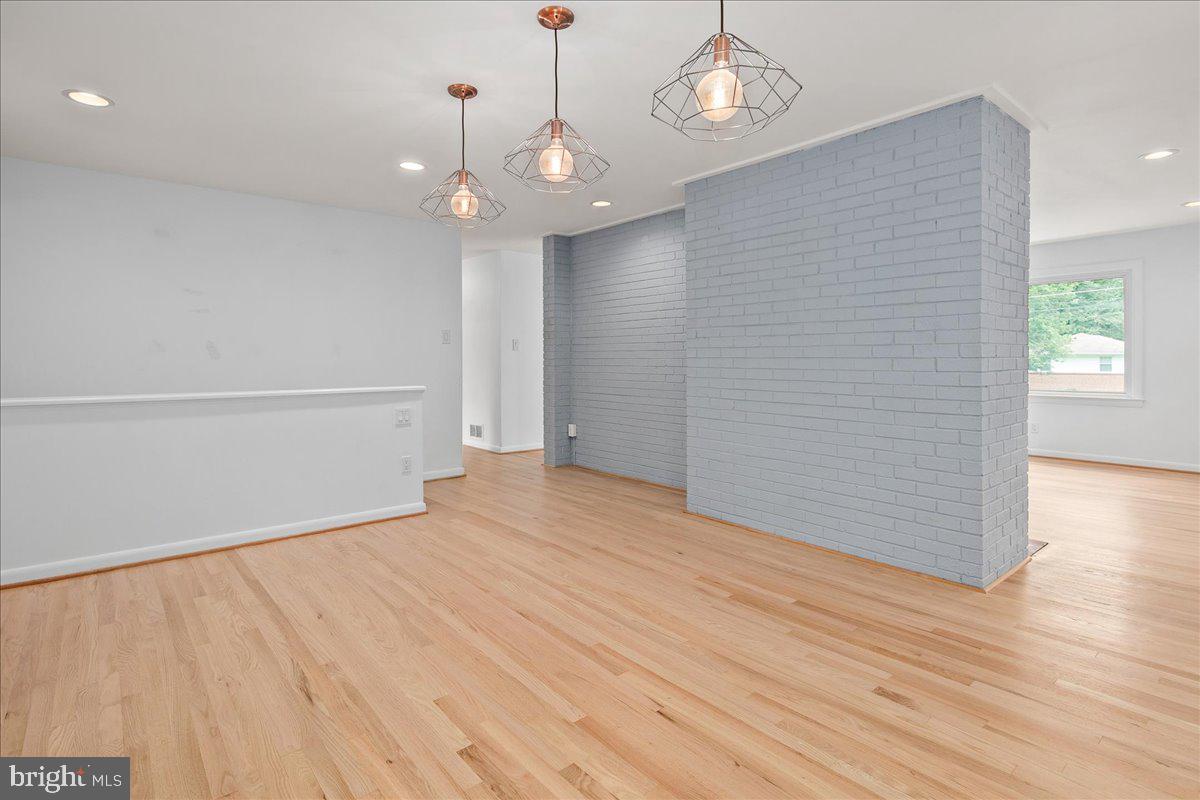 9026 MCNAIR DR, ALEXANDRIA, Virginia 22309, 4 Bedrooms Bedrooms, ,2 BathroomsBathrooms,Residential,For sale,9026 MCNAIR DR,VAFX2253420 MLS # VAFX2253420
