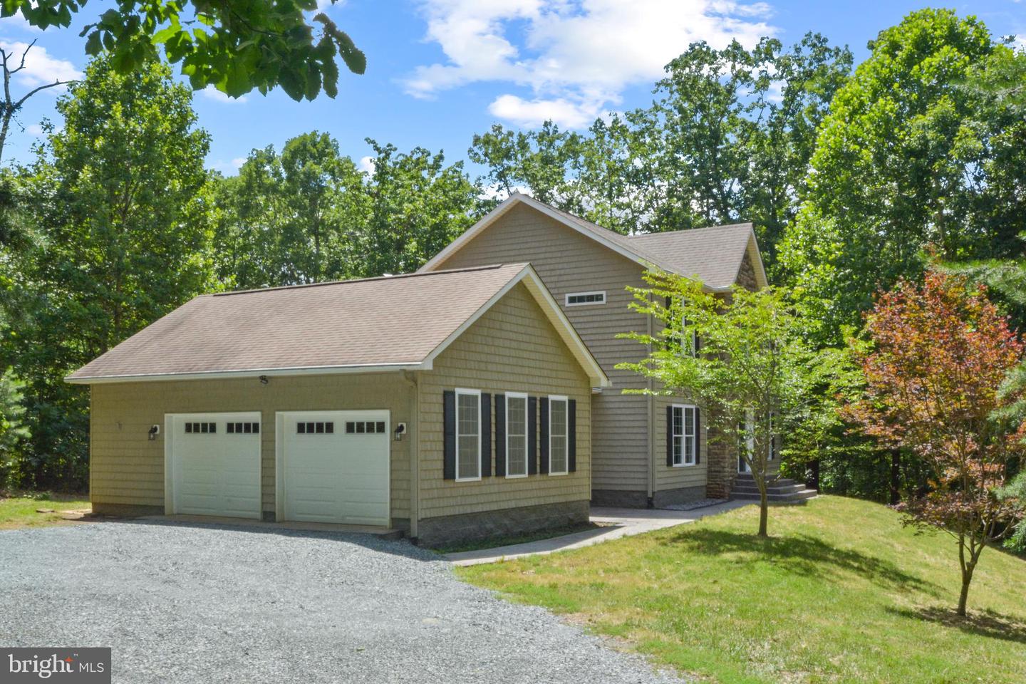 1229 MILTON RD, CHARLOTTESVILLE, Virginia 22902, 4 Bedrooms Bedrooms, ,2 BathroomsBathrooms,Residential,For sale,1229 MILTON RD,VAAB2001036 MLS # VAAB2001036