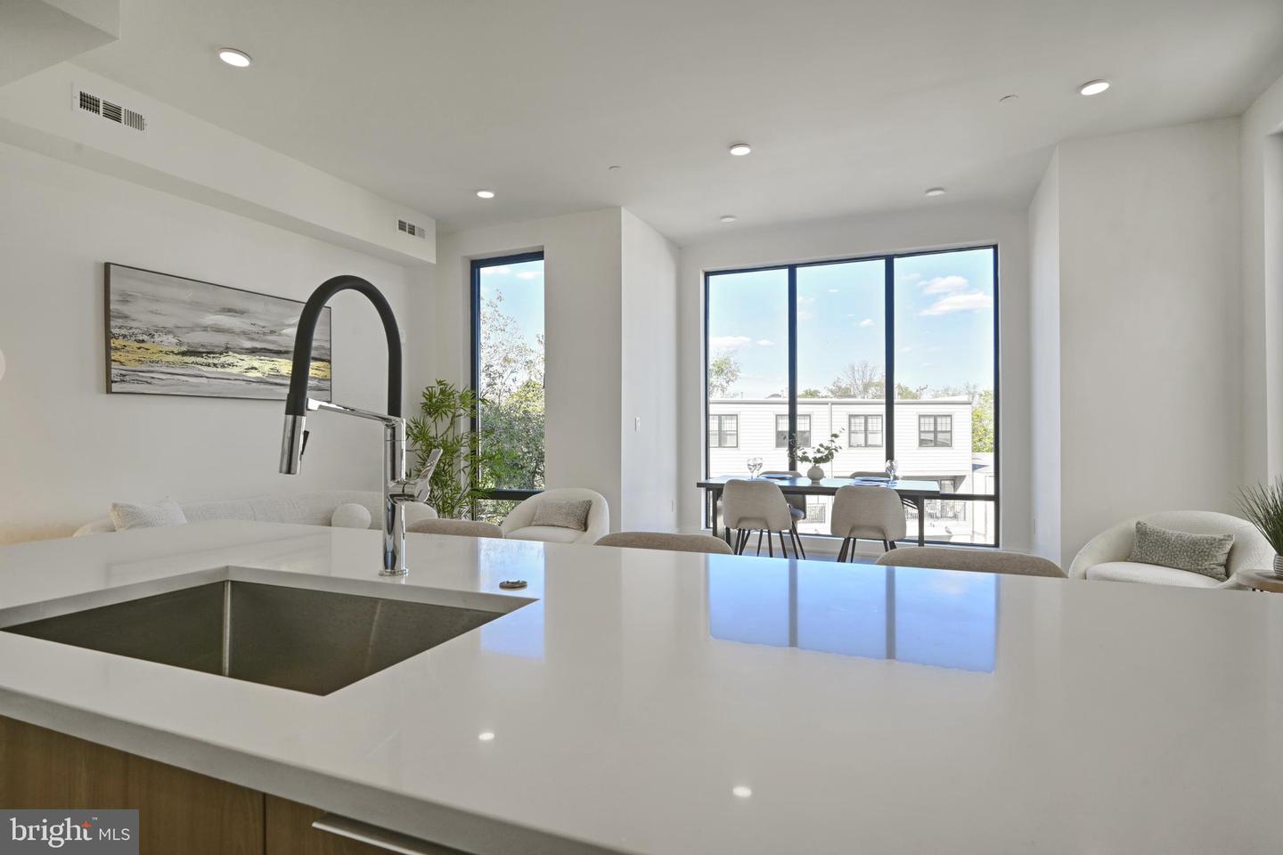 517 MONTANA AVE NE #3A, WASHINGTON, District Of Columbia 20017, 3 Bedrooms Bedrooms, ,2 BathroomsBathrooms,Residential,For sale,517 MONTANA AVE NE #3A,DCDC2209128 MLS # DCDC2209128