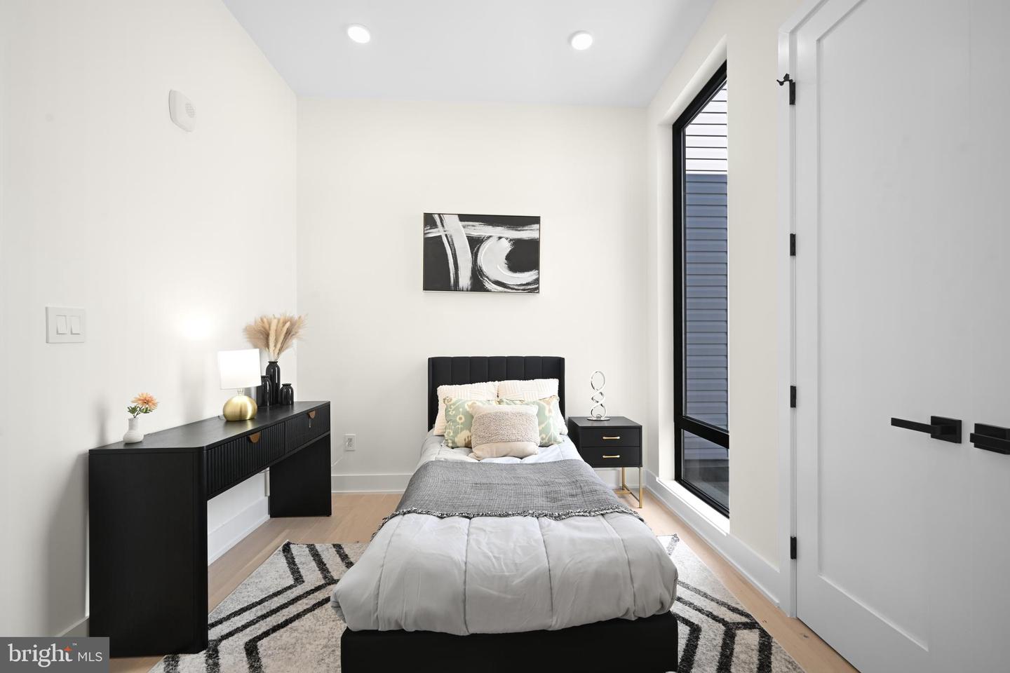517 MONTANA AVE NE #3A, WASHINGTON, District Of Columbia 20017, 3 Bedrooms Bedrooms, ,2 BathroomsBathrooms,Residential,For sale,517 MONTANA AVE NE #3A,DCDC2209128 MLS # DCDC2209128