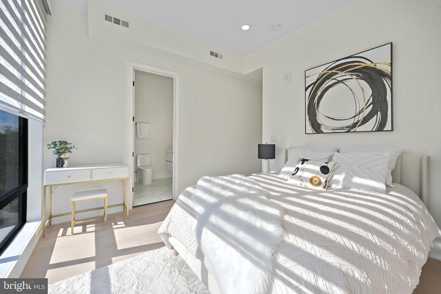 517 MONTANA AVE NE #3A, WASHINGTON, District Of Columbia 20017, 3 Bedrooms Bedrooms, ,2 BathroomsBathrooms,Residential,For sale,517 MONTANA AVE NE #3A,DCDC2209128 MLS # DCDC2209128
