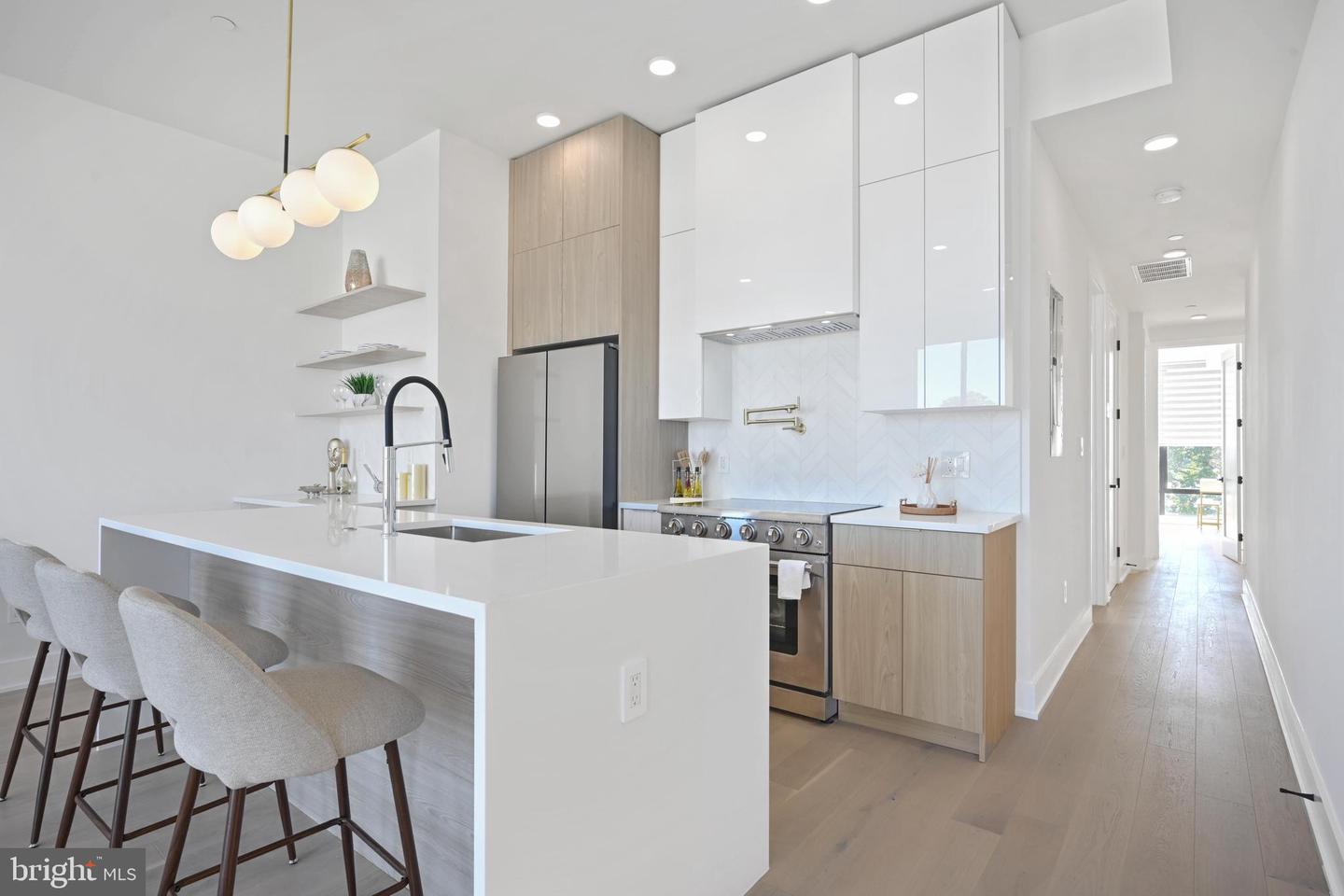 517 MONTANA AVE NE #3A, WASHINGTON, District Of Columbia 20017, 3 Bedrooms Bedrooms, ,2 BathroomsBathrooms,Residential,For sale,517 MONTANA AVE NE #3A,DCDC2209128 MLS # DCDC2209128