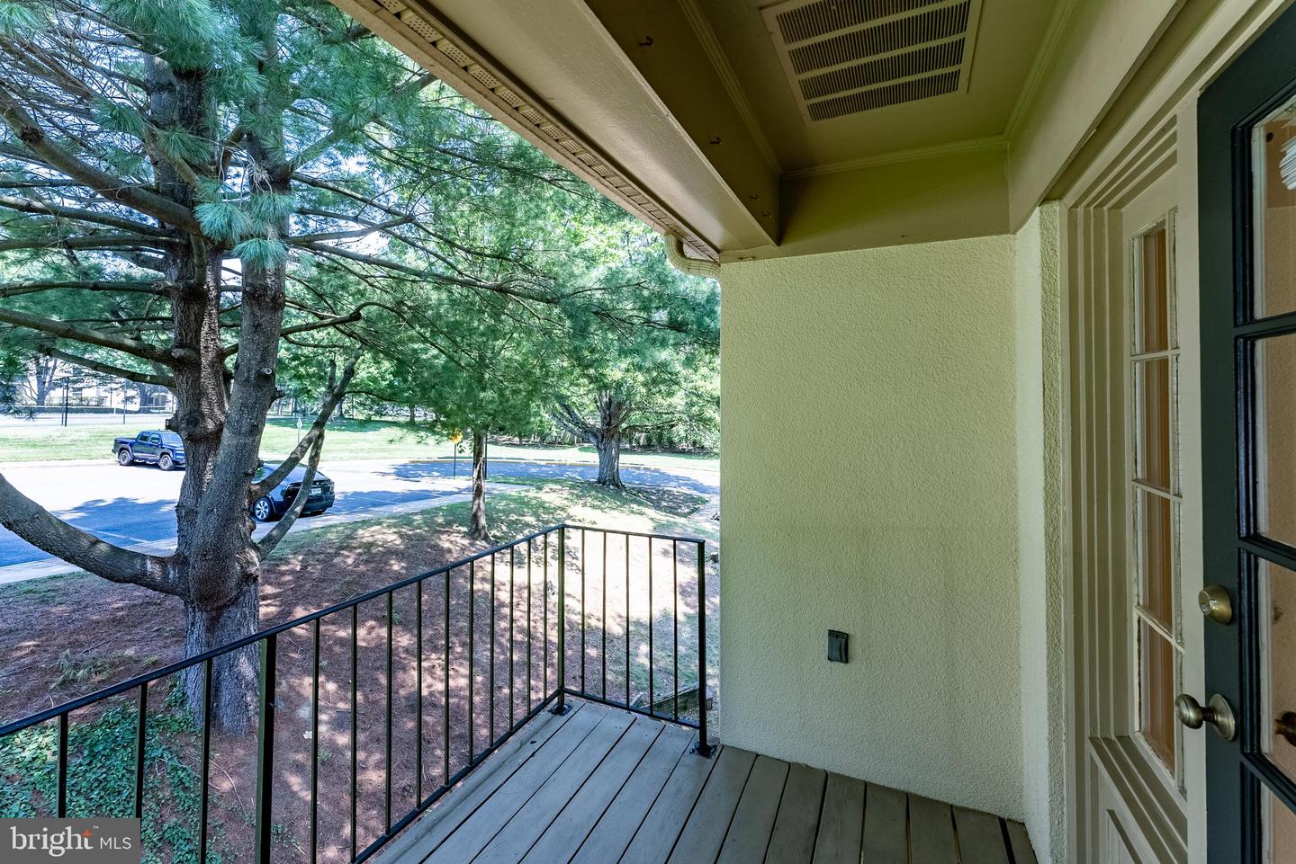 5898-H SURREY HILL PL #685, SPRINGFIELD, Virginia 22152, 2 Bedrooms Bedrooms, ,1 BathroomBathrooms,Residential,For sale,5898-H SURREY HILL PL #685,VAFX2253626 MLS # VAFX2253626
