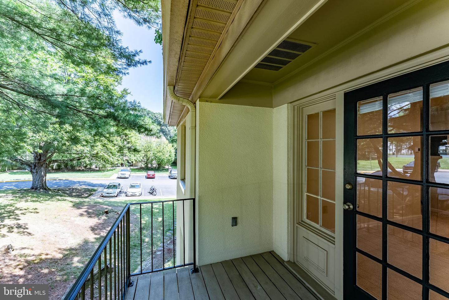 5898-H SURREY HILL PL #685, SPRINGFIELD, Virginia 22152, 2 Bedrooms Bedrooms, ,1 BathroomBathrooms,Residential,For sale,5898-H SURREY HILL PL #685,VAFX2253626 MLS # VAFX2253626