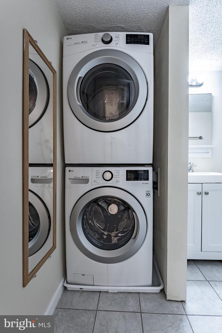 5898-H SURREY HILL PL #685, SPRINGFIELD, Virginia 22152, 2 Bedrooms Bedrooms, ,1 BathroomBathrooms,Residential,For sale,5898-H SURREY HILL PL #685,VAFX2253626 MLS # VAFX2253626