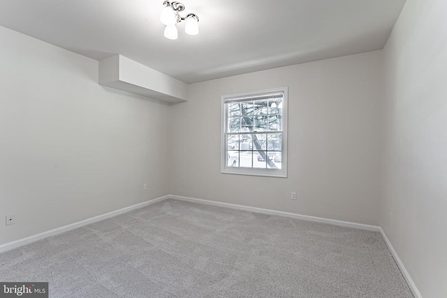5898-H SURREY HILL PL #685, SPRINGFIELD, Virginia 22152, 2 Bedrooms Bedrooms, ,1 BathroomBathrooms,Residential,For sale,5898-H SURREY HILL PL #685,VAFX2253626 MLS # VAFX2253626