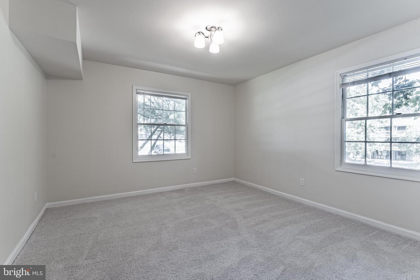 5898-H SURREY HILL PL #685, SPRINGFIELD, Virginia 22152, 2 Bedrooms Bedrooms, ,1 BathroomBathrooms,Residential,For sale,5898-H SURREY HILL PL #685,VAFX2253626 MLS # VAFX2253626