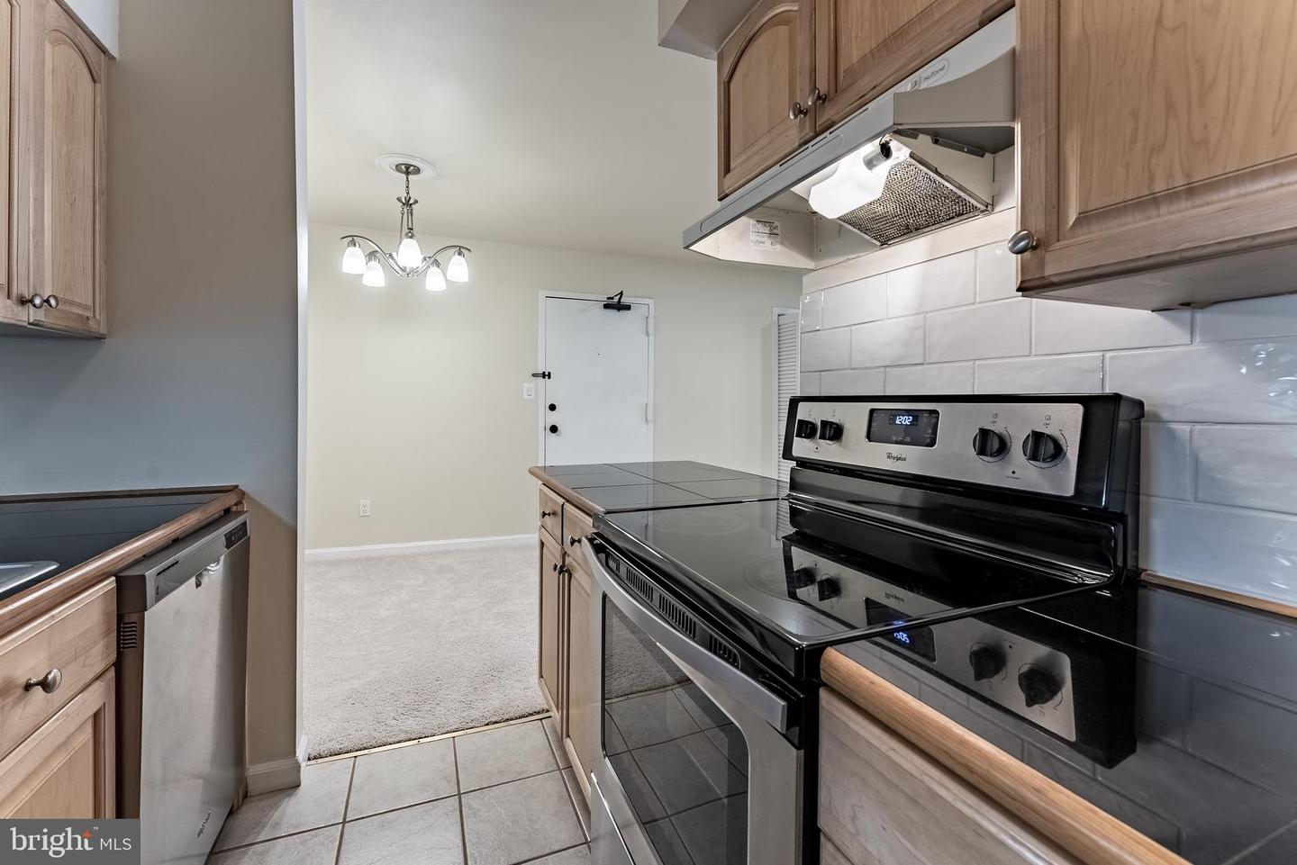 5898-H SURREY HILL PL #685, SPRINGFIELD, Virginia 22152, 2 Bedrooms Bedrooms, ,1 BathroomBathrooms,Residential,For sale,5898-H SURREY HILL PL #685,VAFX2253626 MLS # VAFX2253626
