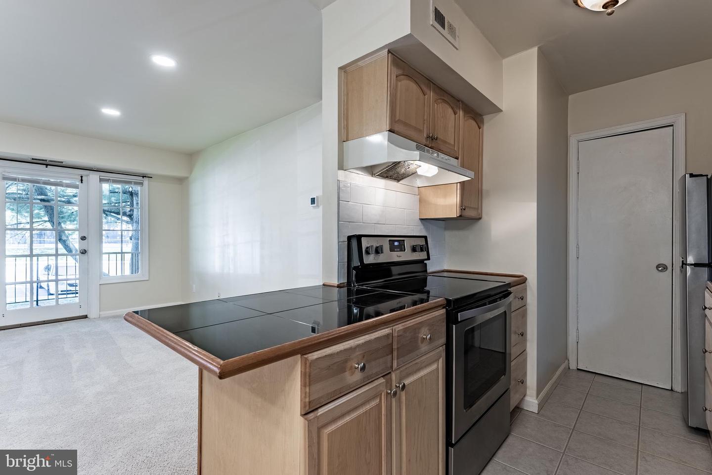 5898-H SURREY HILL PL #685, SPRINGFIELD, Virginia 22152, 2 Bedrooms Bedrooms, ,1 BathroomBathrooms,Residential,For sale,5898-H SURREY HILL PL #685,VAFX2253626 MLS # VAFX2253626