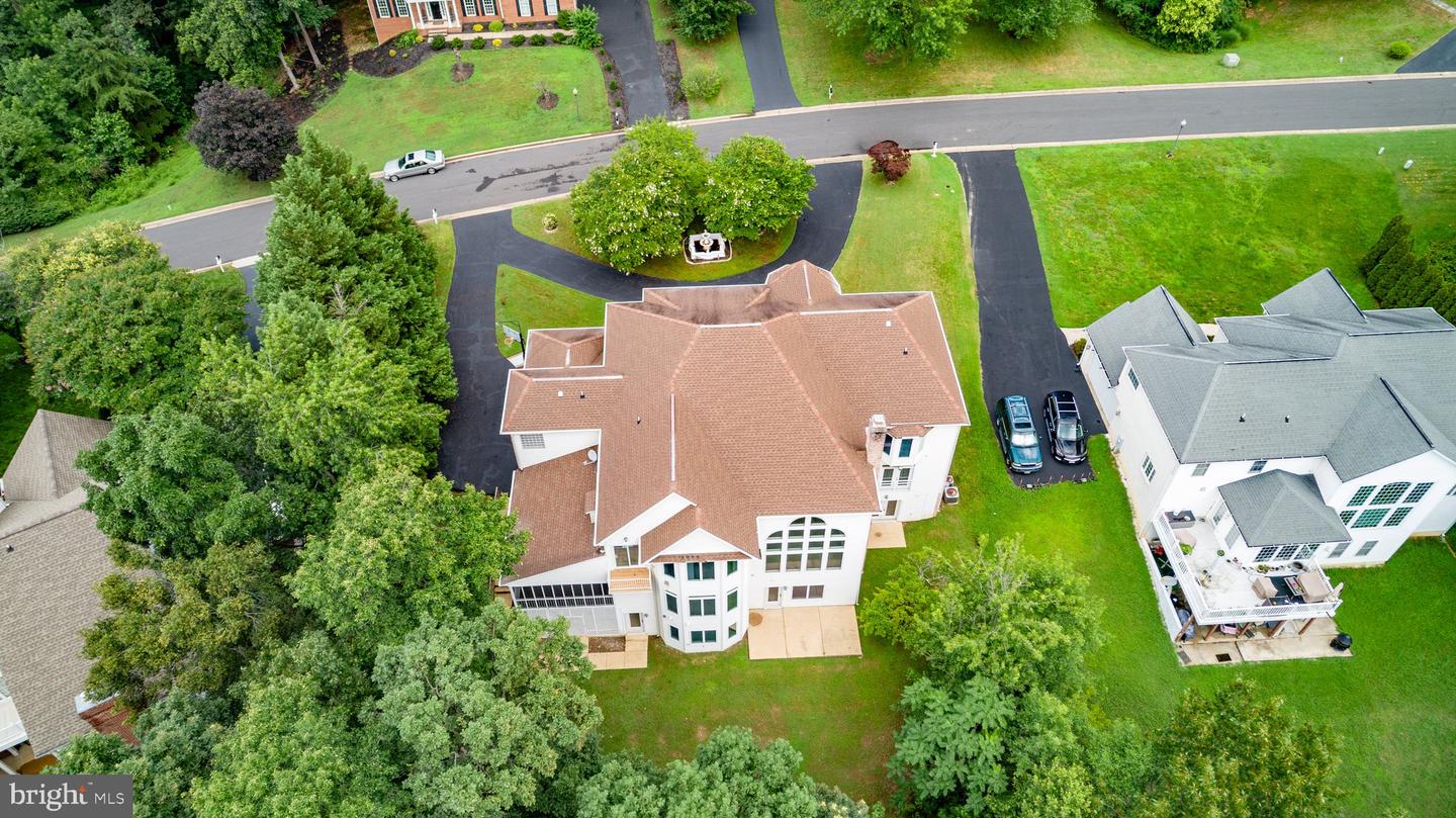 3714 FAIRWAYS CT, FREDERICKSBURG, Virginia 22408, 7 Bedrooms Bedrooms, ,4 BathroomsBathrooms,Residential,For sale,3714 FAIRWAYS CT,VASP2034446 MLS # VASP2034446