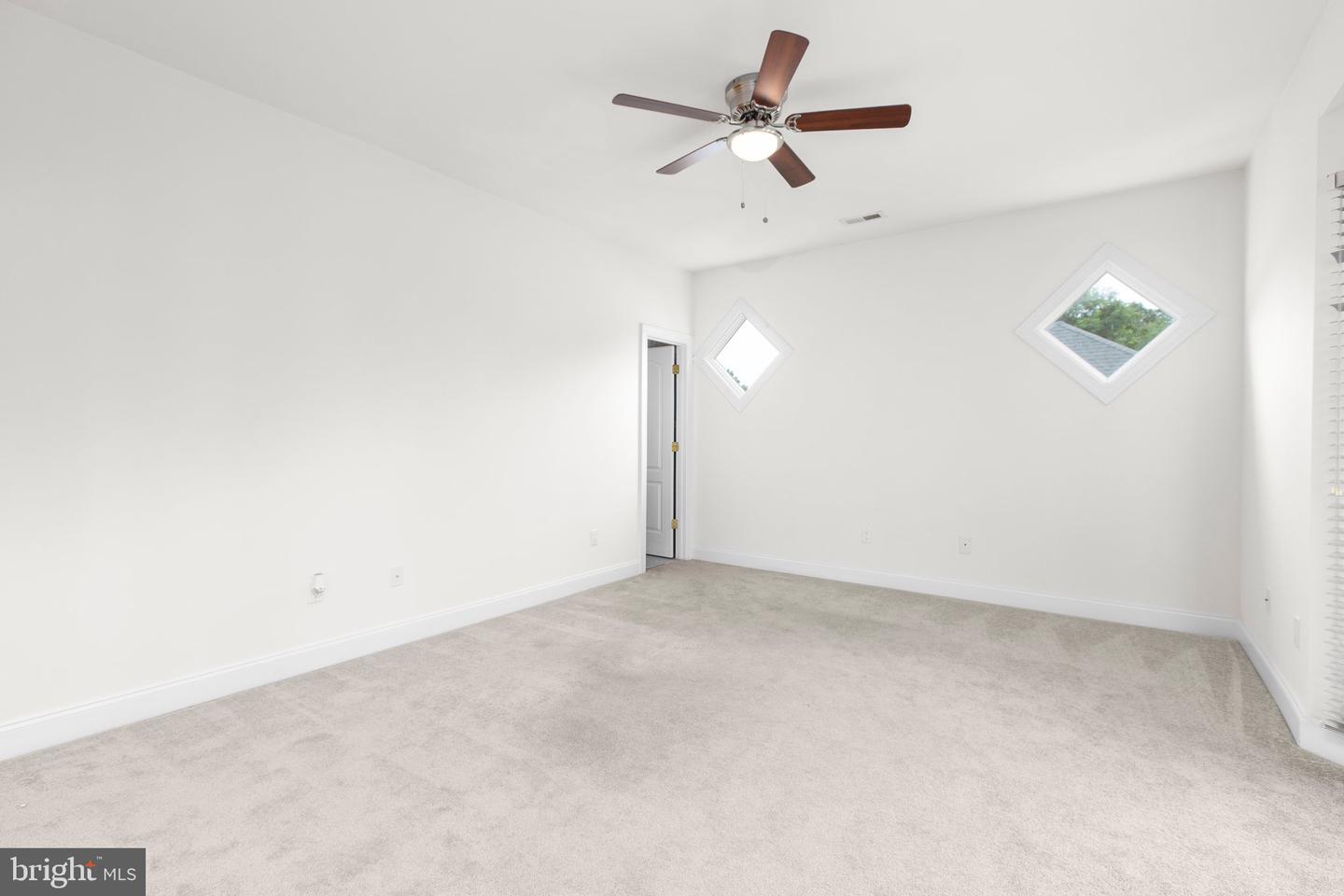3714 FAIRWAYS CT, FREDERICKSBURG, Virginia 22408, 7 Bedrooms Bedrooms, ,4 BathroomsBathrooms,Residential,For sale,3714 FAIRWAYS CT,VASP2034446 MLS # VASP2034446