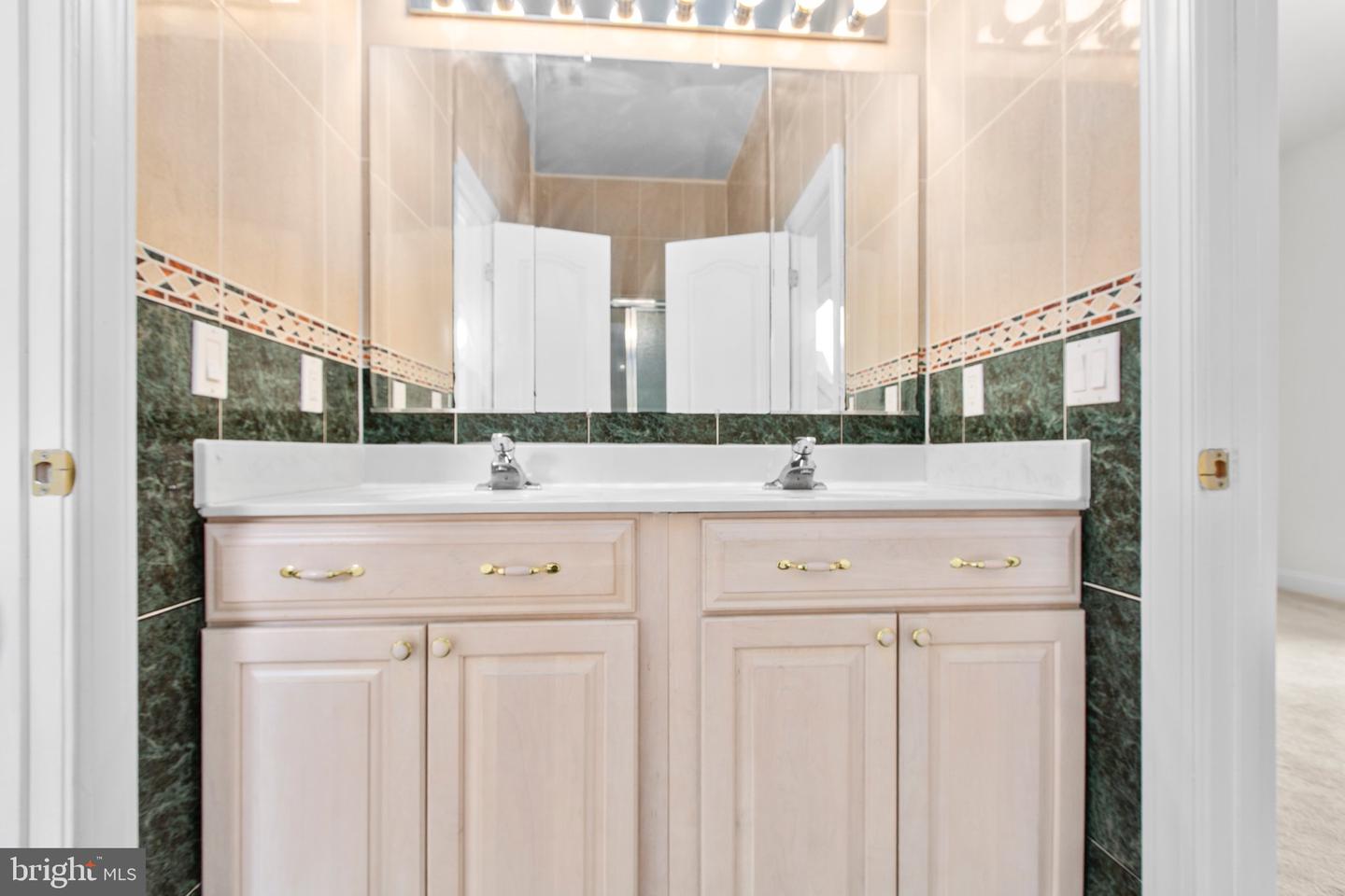 3714 FAIRWAYS CT, FREDERICKSBURG, Virginia 22408, 7 Bedrooms Bedrooms, ,4 BathroomsBathrooms,Residential,For sale,3714 FAIRWAYS CT,VASP2034446 MLS # VASP2034446