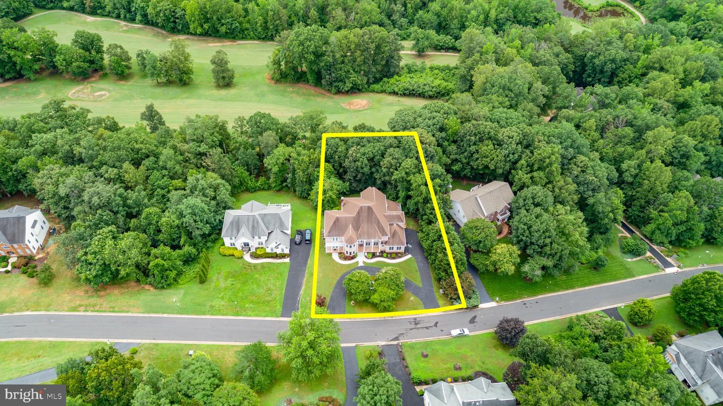 3714 FAIRWAYS CT, FREDERICKSBURG, Virginia 22408, 7 Bedrooms Bedrooms, ,4 BathroomsBathrooms,Residential,For sale,3714 FAIRWAYS CT,VASP2034446 MLS # VASP2034446