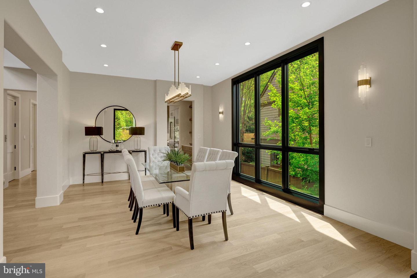 1853 MASSACHUSETTS AVE, MCLEAN, Virginia 22101, 5 Bedrooms Bedrooms, ,5 BathroomsBathrooms,Residential,For sale,1853 MASSACHUSETTS AVE,VAFX2253372 MLS # VAFX2253372