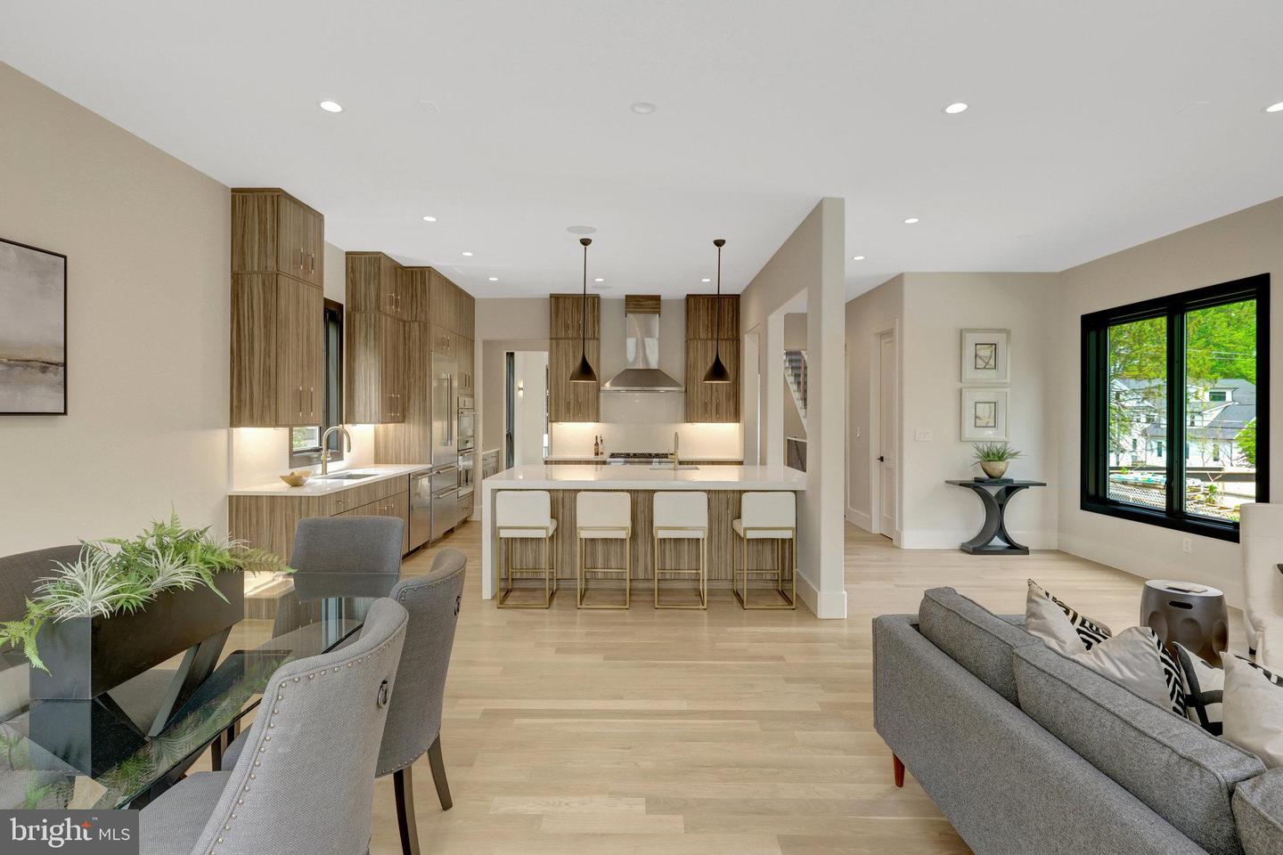 1853 MASSACHUSETTS AVE, MCLEAN, Virginia 22101, 5 Bedrooms Bedrooms, ,5 BathroomsBathrooms,Residential,For sale,1853 MASSACHUSETTS AVE,VAFX2253372 MLS # VAFX2253372