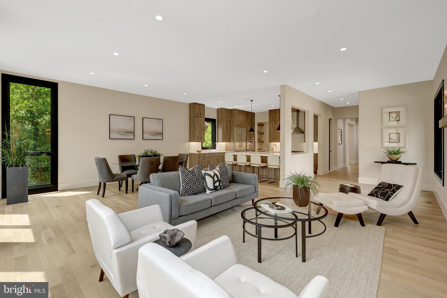1853 MASSACHUSETTS AVE, MCLEAN, Virginia 22101, 5 Bedrooms Bedrooms, ,5 BathroomsBathrooms,Residential,For sale,1853 MASSACHUSETTS AVE,VAFX2253372 MLS # VAFX2253372