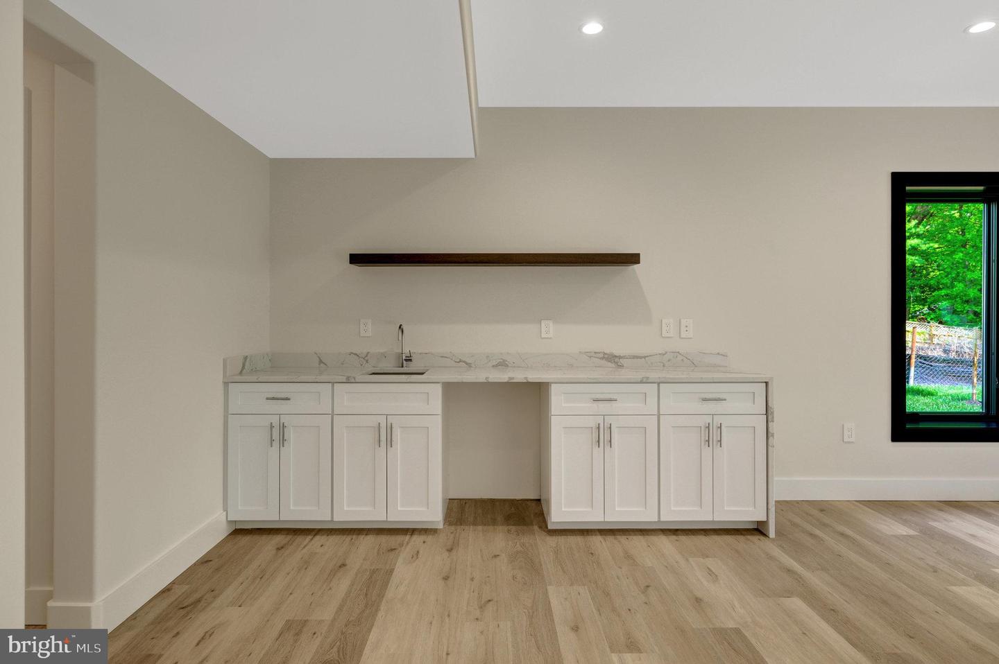 1853 MASSACHUSETTS AVE, MCLEAN, Virginia 22101, 5 Bedrooms Bedrooms, ,5 BathroomsBathrooms,Residential,For sale,1853 MASSACHUSETTS AVE,VAFX2253372 MLS # VAFX2253372