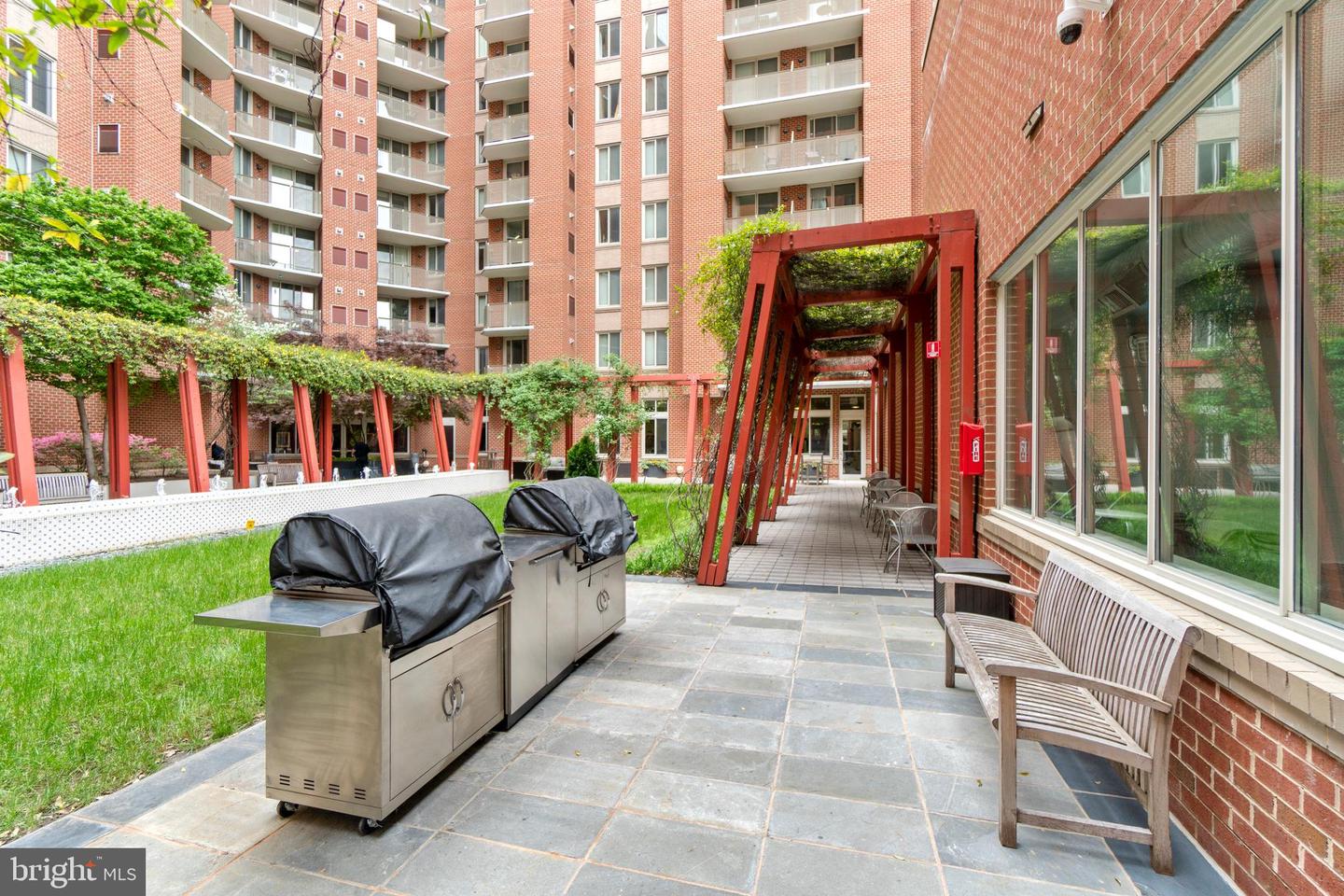1000 NEW JERSEY AVE SE #1219, WASHINGTON, District Of Columbia 20003, 2 Bedrooms Bedrooms, ,2 BathroomsBathrooms,Residential,For sale,1000 NEW JERSEY AVE SE #1219,DCDC2209010 MLS # DCDC2209010