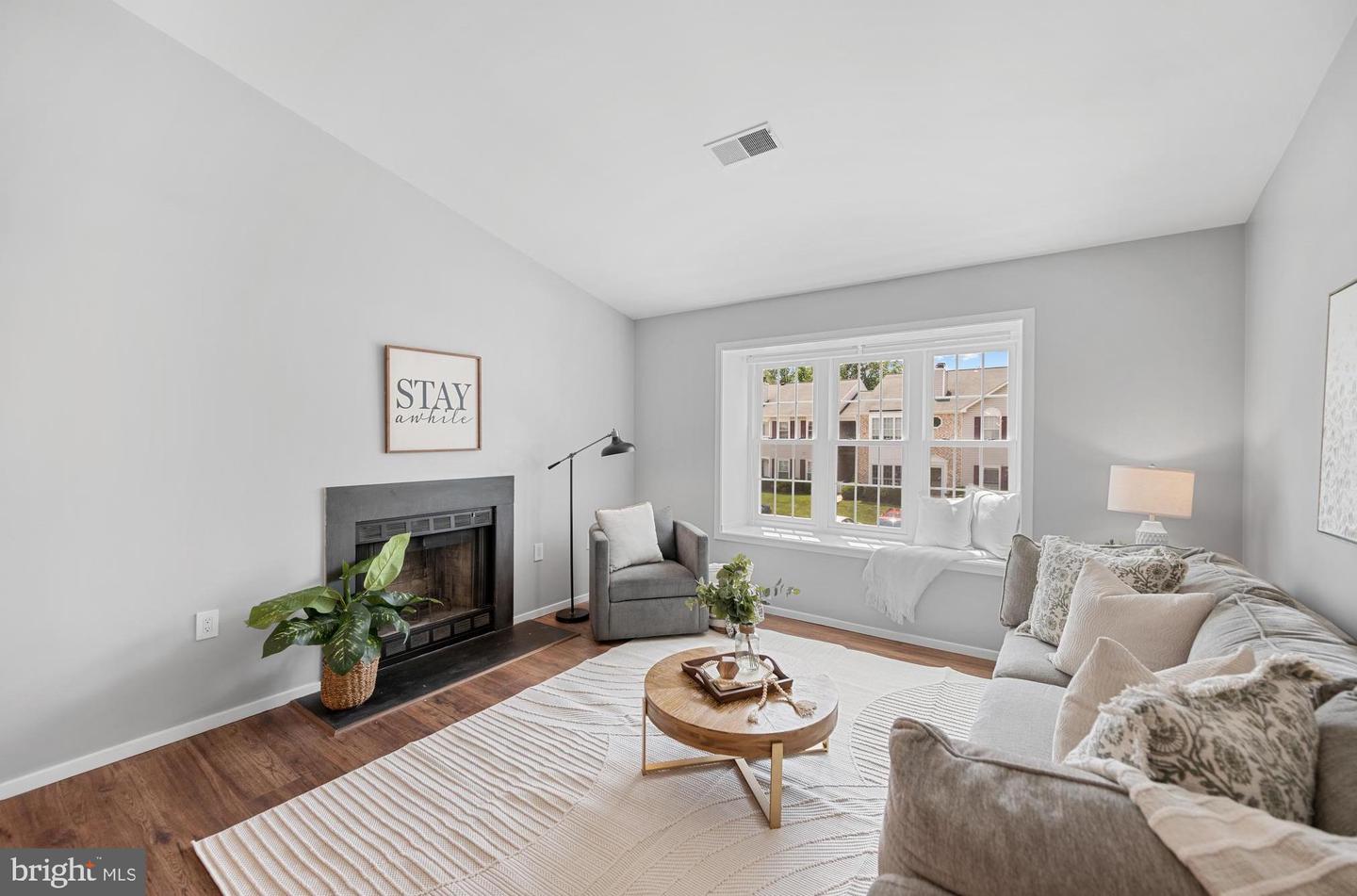 7826 HARROWGATE CIR #D, SPRINGFIELD, Virginia 22152, 1 Bedroom Bedrooms, ,1 BathroomBathrooms,Residential,For sale,7826 HARROWGATE CIR #D,VAFX2253426 MLS # VAFX2253426