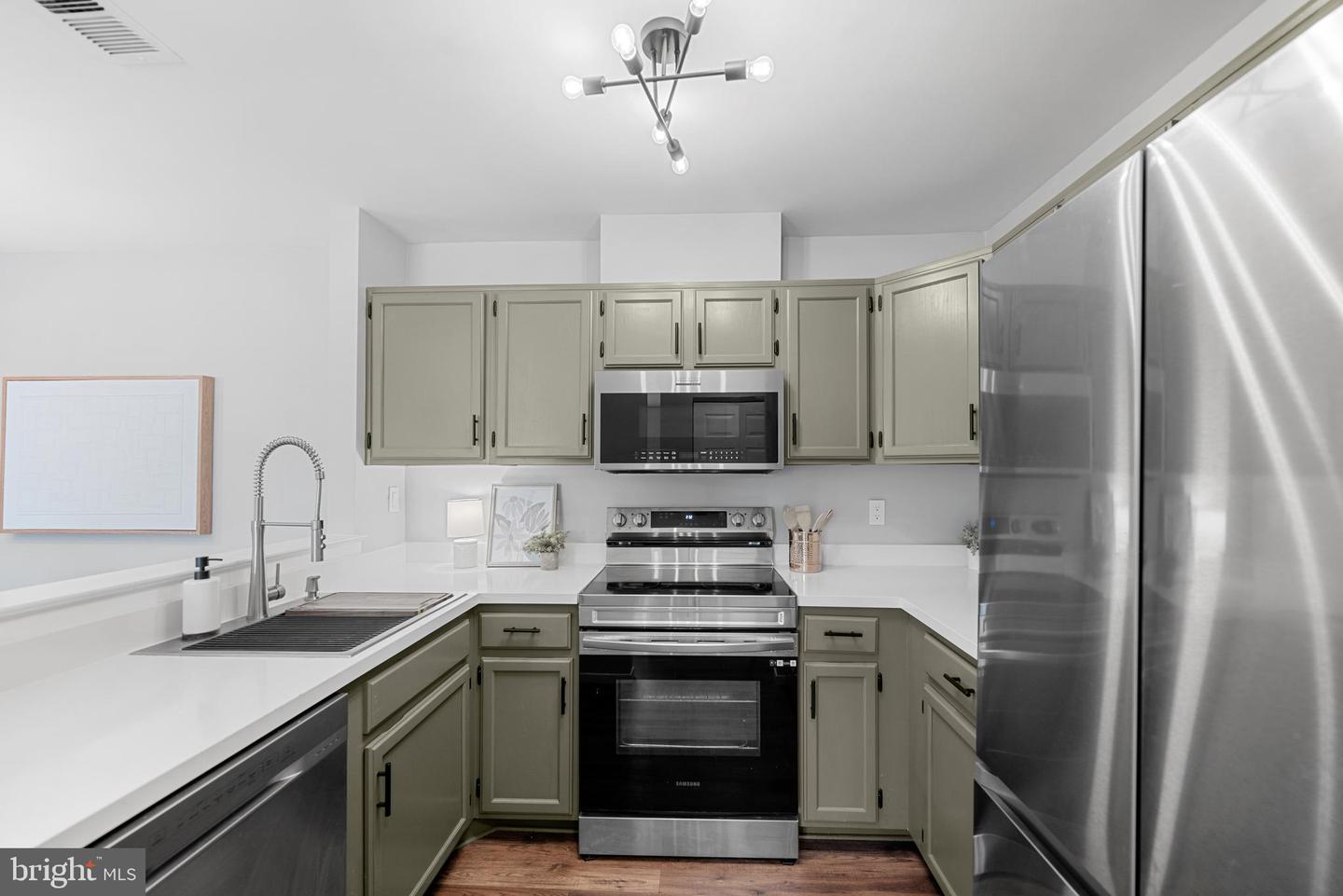 7826 HARROWGATE CIR #D, SPRINGFIELD, Virginia 22152, 1 Bedroom Bedrooms, ,1 BathroomBathrooms,Residential,For sale,7826 HARROWGATE CIR #D,VAFX2253426 MLS # VAFX2253426
