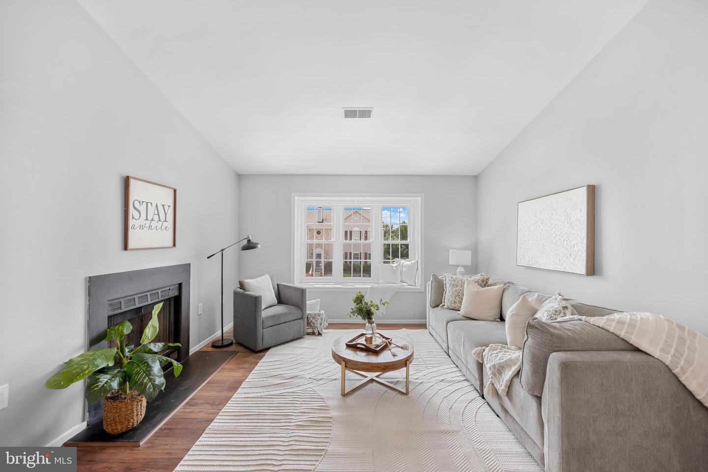 7826 HARROWGATE CIR #D, SPRINGFIELD, Virginia 22152, 1 Bedroom Bedrooms, ,1 BathroomBathrooms,Residential,For sale,7826 HARROWGATE CIR #D,VAFX2253426 MLS # VAFX2253426