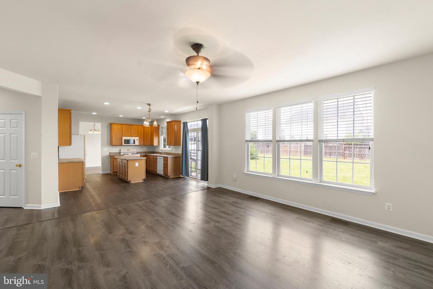 305 CHELTENHAM DR, STEPHENS CITY, Virginia 22655, 4 Bedrooms Bedrooms, ,3 BathroomsBathrooms,Residential,For sale,305 CHELTENHAM DR,VAFV2035282 MLS # VAFV2035282
