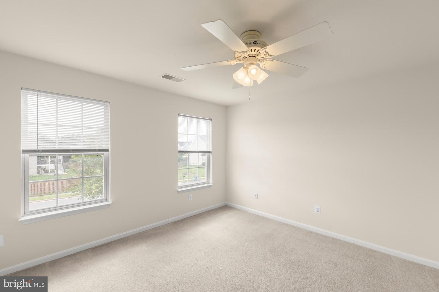 305 CHELTENHAM DR, STEPHENS CITY, Virginia 22655, 4 Bedrooms Bedrooms, ,3 BathroomsBathrooms,Residential,For sale,305 CHELTENHAM DR,VAFV2035282 MLS # VAFV2035282