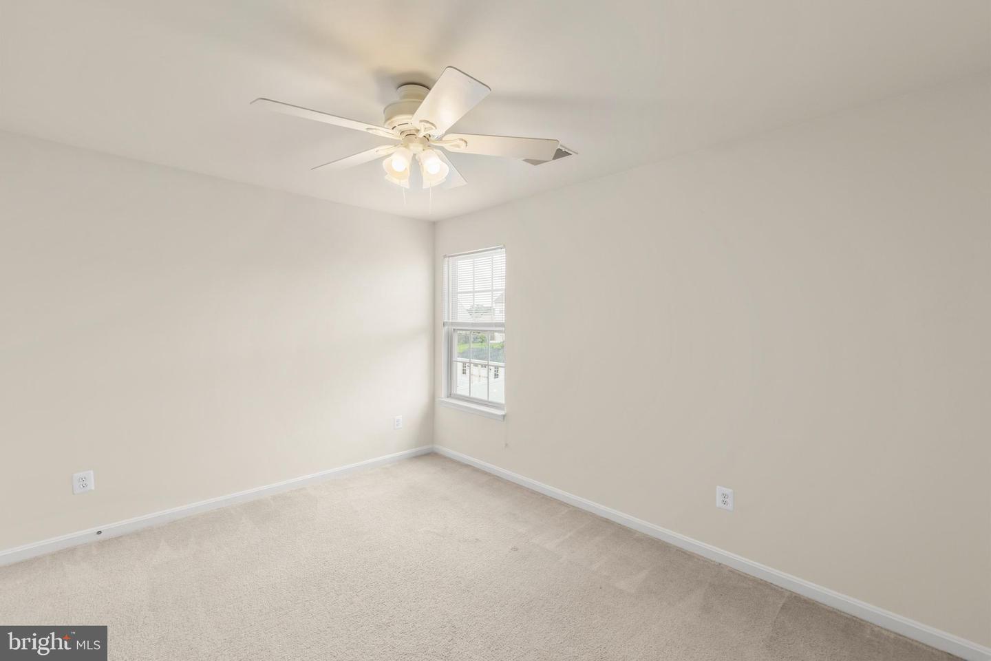 305 CHELTENHAM DR, STEPHENS CITY, Virginia 22655, 4 Bedrooms Bedrooms, ,3 BathroomsBathrooms,Residential,For sale,305 CHELTENHAM DR,VAFV2035282 MLS # VAFV2035282