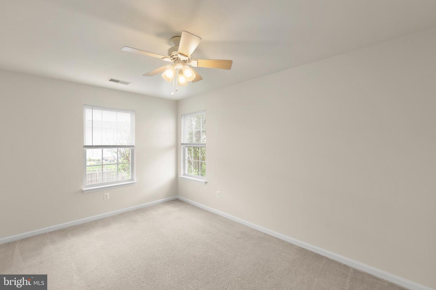 305 CHELTENHAM DR, STEPHENS CITY, Virginia 22655, 4 Bedrooms Bedrooms, ,3 BathroomsBathrooms,Residential,For sale,305 CHELTENHAM DR,VAFV2035282 MLS # VAFV2035282