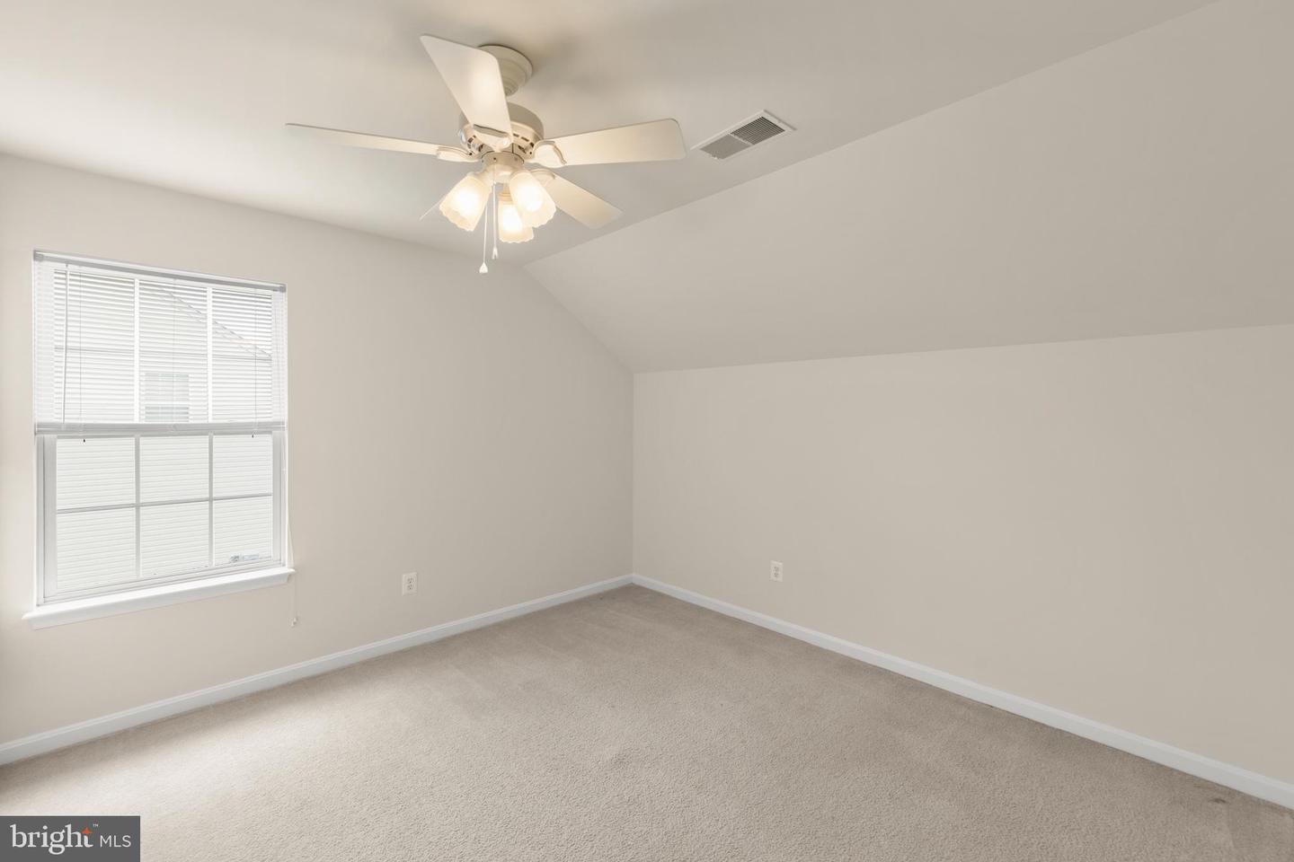 305 CHELTENHAM DR, STEPHENS CITY, Virginia 22655, 4 Bedrooms Bedrooms, ,3 BathroomsBathrooms,Residential,For sale,305 CHELTENHAM DR,VAFV2035282 MLS # VAFV2035282