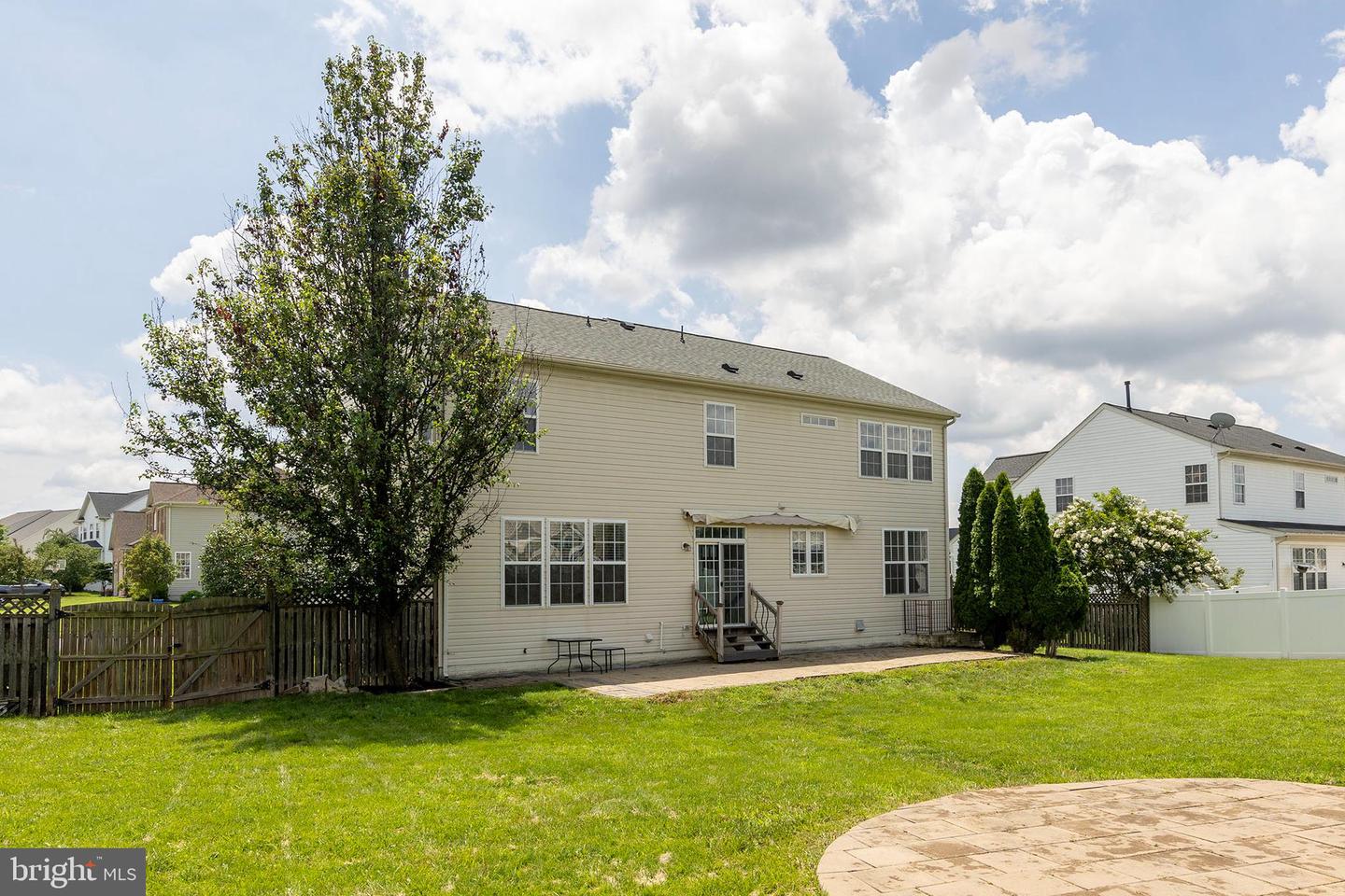 305 CHELTENHAM DR, STEPHENS CITY, Virginia 22655, 4 Bedrooms Bedrooms, ,3 BathroomsBathrooms,Residential,For sale,305 CHELTENHAM DR,VAFV2035282 MLS # VAFV2035282