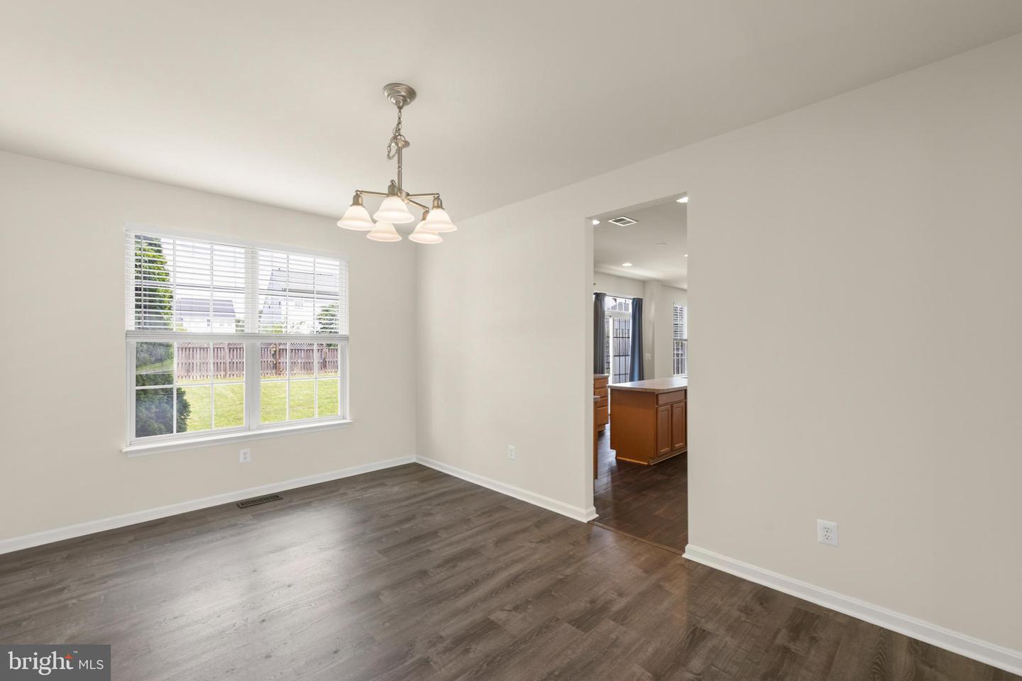 305 CHELTENHAM DR, STEPHENS CITY, Virginia 22655, 4 Bedrooms Bedrooms, ,3 BathroomsBathrooms,Residential,For sale,305 CHELTENHAM DR,VAFV2035282 MLS # VAFV2035282