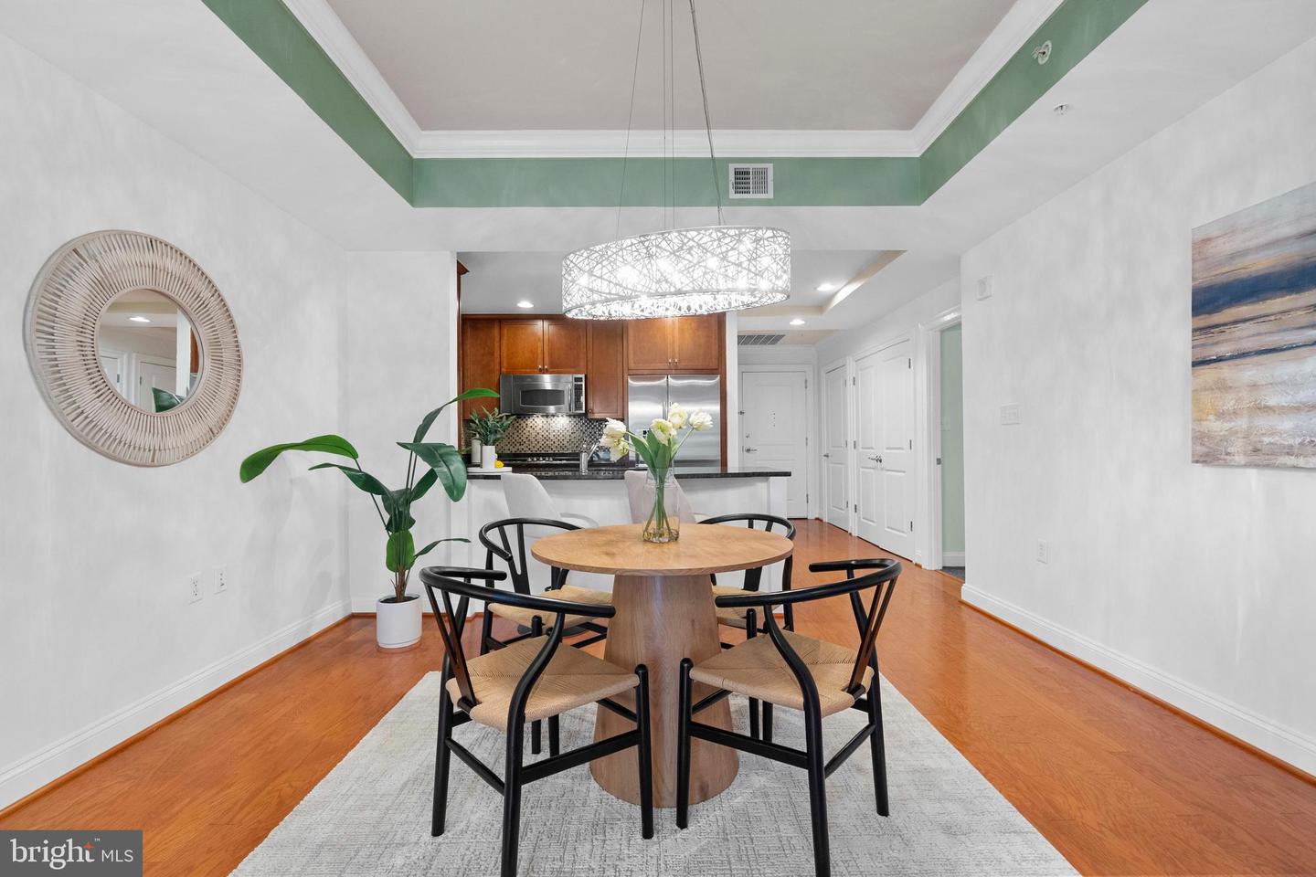 3625 10TH ST N #303, ARLINGTON, Virginia 22201, 2 Bedrooms Bedrooms, ,2 BathroomsBathrooms,Residential,For sale,3625 10TH ST N #303,VAAR2060256 MLS # VAAR2060256