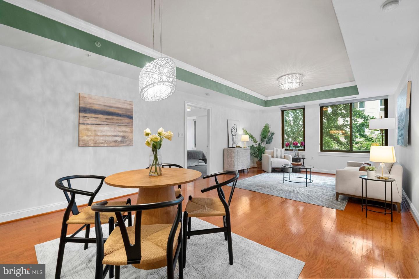 3625 10TH ST N #303, ARLINGTON, Virginia 22201, 2 Bedrooms Bedrooms, ,2 BathroomsBathrooms,Residential,For sale,3625 10TH ST N #303,VAAR2060256 MLS # VAAR2060256