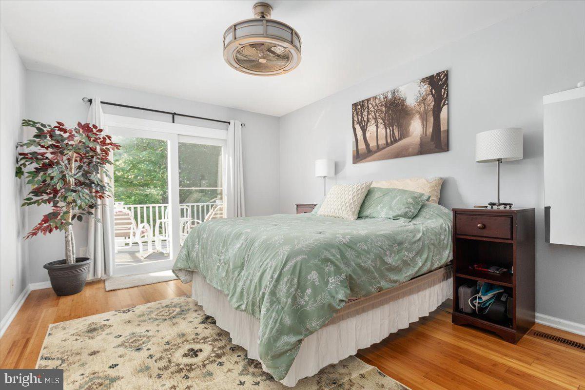 9333 RAINTREE RD, BURKE, Virginia 22015, 5 Bedrooms Bedrooms, ,3 BathroomsBathrooms,Residential,For sale,9333 RAINTREE RD,VAFX2253814 MLS # VAFX2253814