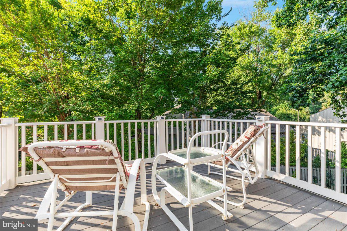 9333 RAINTREE RD, BURKE, Virginia 22015, 5 Bedrooms Bedrooms, ,3 BathroomsBathrooms,Residential,For sale,9333 RAINTREE RD,VAFX2253814 MLS # VAFX2253814