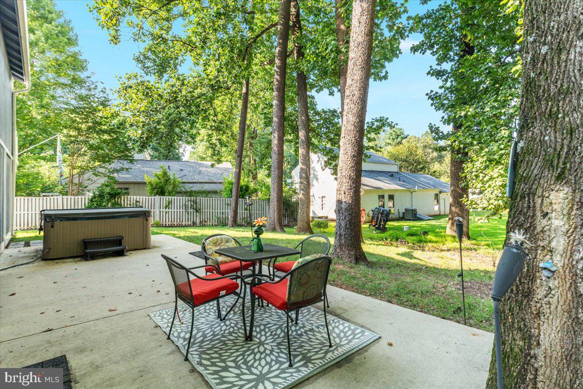 9333 RAINTREE RD, BURKE, Virginia 22015, 5 Bedrooms Bedrooms, ,3 BathroomsBathrooms,Residential,For sale,9333 RAINTREE RD,VAFX2253814 MLS # VAFX2253814