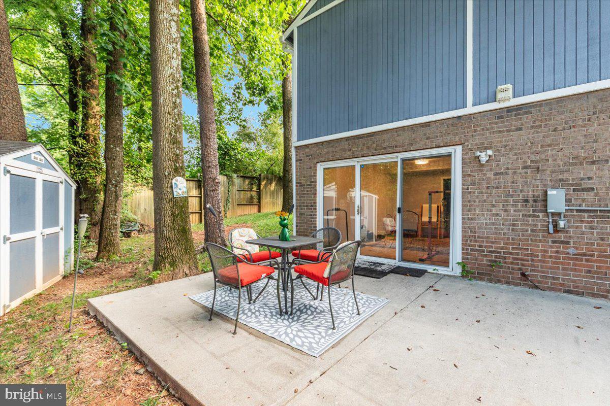 9333 RAINTREE RD, BURKE, Virginia 22015, 5 Bedrooms Bedrooms, ,3 BathroomsBathrooms,Residential,For sale,9333 RAINTREE RD,VAFX2253814 MLS # VAFX2253814