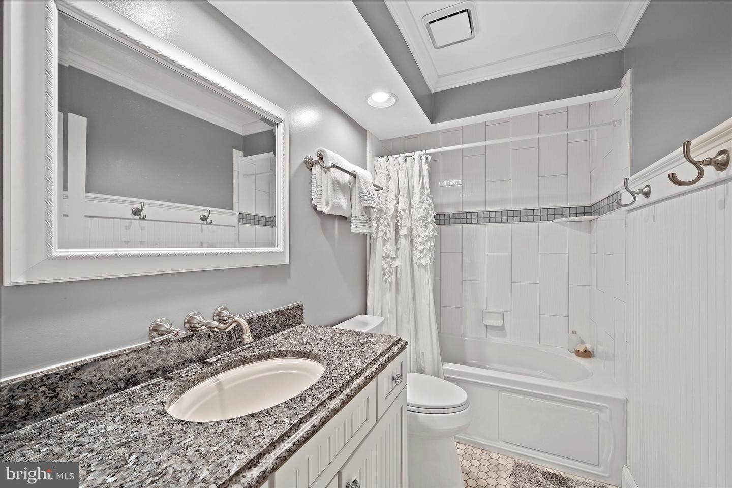 13768 LAUREL ROCK DR, CLIFTON, Virginia 20124, 4 Bedrooms Bedrooms, ,3 BathroomsBathrooms,Residential,For sale,13768 LAUREL ROCK DR,VAFX2253868 MLS # VAFX2253868