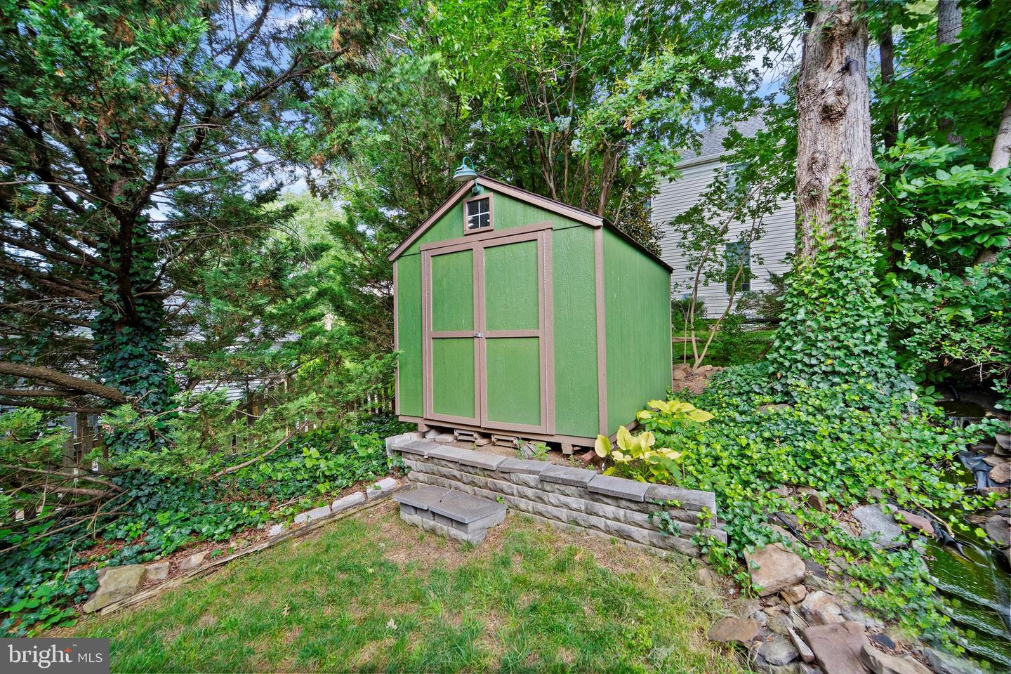 13768 LAUREL ROCK DR, CLIFTON, Virginia 20124, 4 Bedrooms Bedrooms, ,3 BathroomsBathrooms,Residential,For sale,13768 LAUREL ROCK DR,VAFX2253868 MLS # VAFX2253868