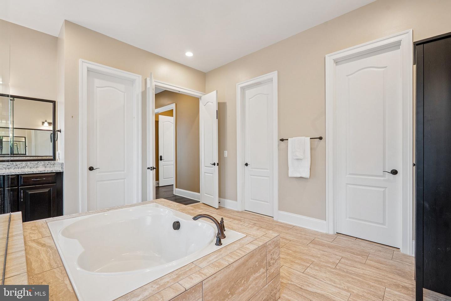 22979 HOMESTEAD LANDING CT, ASHBURN, Virginia 20148, 4 Bedrooms Bedrooms, ,4 BathroomsBathrooms,Residential,For sale,22979 HOMESTEAD LANDING CT,VALO2101466 MLS # VALO2101466