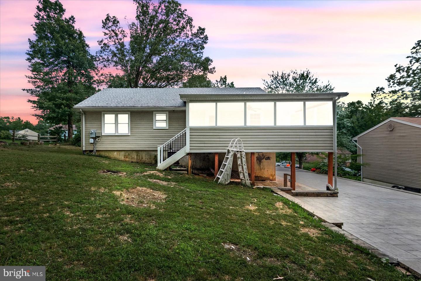 11015 ABBEY LN, FREDERICKSBURG, Virginia 22407, 3 Bedrooms Bedrooms, ,2 BathroomsBathrooms,Residential,For sale,11015 ABBEY LN,VASP2034514 MLS # VASP2034514